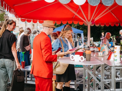 Het museum was ook van de partij met hun ‘KRAAM’ op de Rommelmarkt Miljoenenkwartier om Gentenaars uit te nodigen voor de heropening.