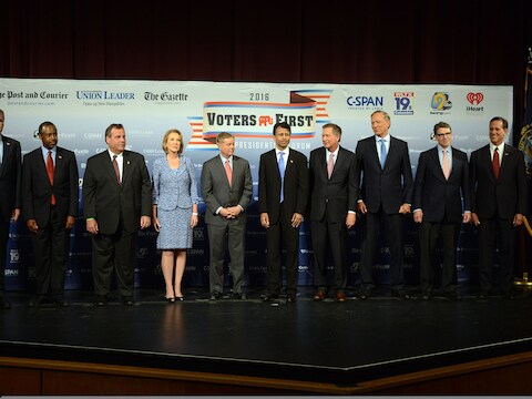 Van links naar rechts: Jeb Bush, Ben Carson, Chris Christie, Carly Fiorina, Lindsey Graham, Bobby Jindal, John Kasich, George Pataki, Rick Perry, Rick Santorum en Scott Walker.