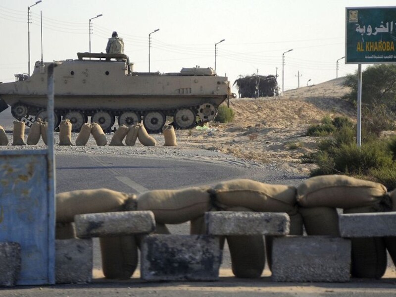Egypte stuurt extra versterking naar de grens met Israël.