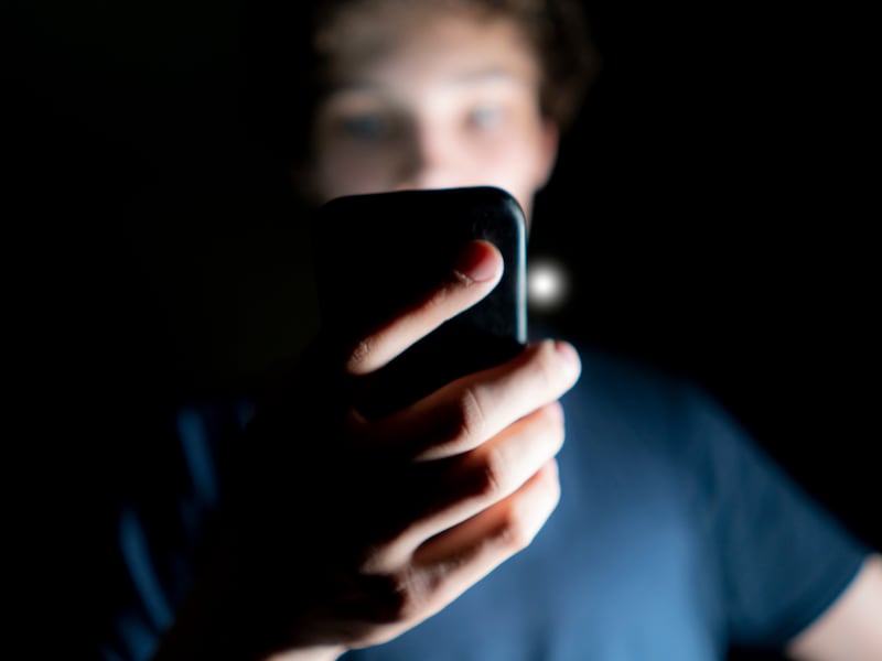 Al zeker 380 gsm’s en smartphones in beslag genomen in gevangenissen