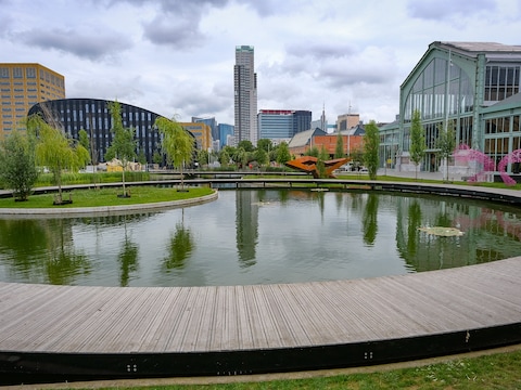 Tour & Taxis in Brussel krijgt er een nieuwe Nederlandstalige schoolcampus bij voor zo’n 800 leerlingen.