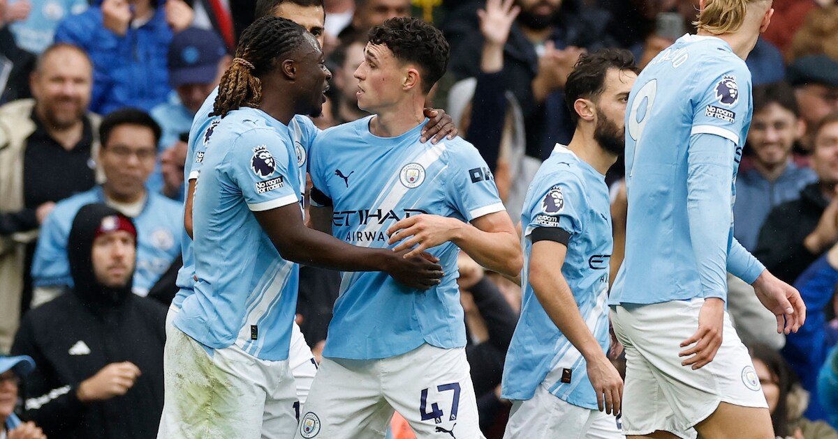 Manchester kleurt blauw dankzij Doku: Rode Duivel loodst City met twee  assists voorbij United | Sport | HLN.be