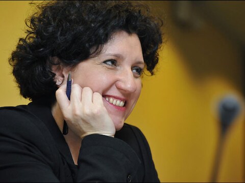 De Salduz-wet doorstaat de praktijktest en dat stemt minister Turtelboom tevreden.