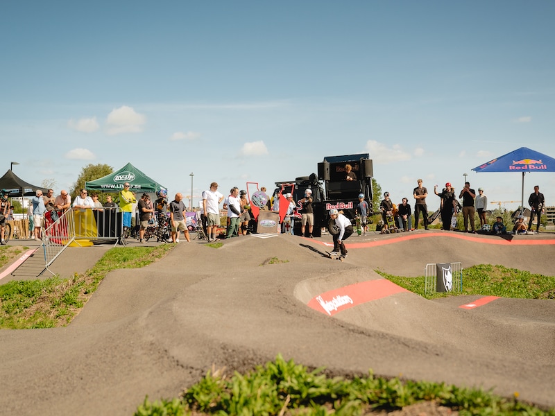 Pumpking Challenge schrijft geschiedenis in Middelkerke met eerste BK Pumptrack Skateboarden