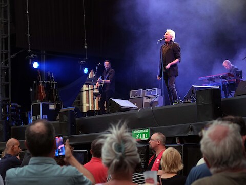 Rick de Leeuw op de Oude Markt in Leuven