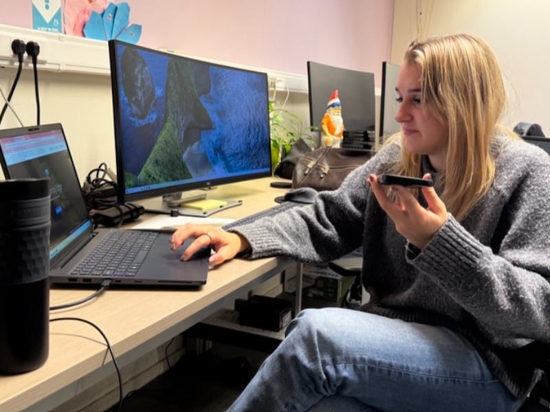 Nimm Vermuyten ging aan de slag bij de dienst ICT, waar haar vader werkt.