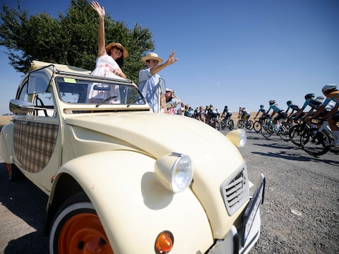 Illustratiebeeld oldtimer (2CV)