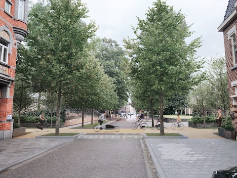 De stad richtte de oversteekplaatsen opnieuw in om fietsers en voetgangers veiliger te laten oversteken.