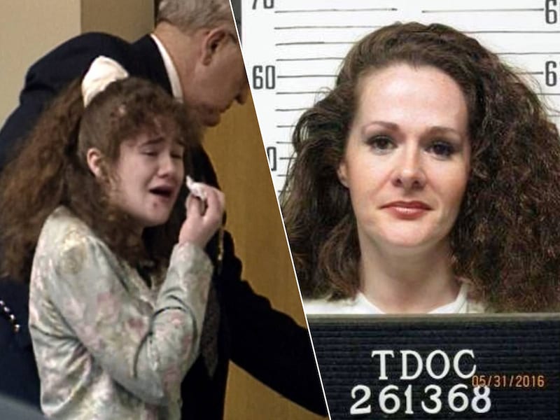 Christa Pike huilt nadat ze op 30 maart 1996 ter dood veroordeeld werd. Ze zit intussen al meer dan dertig jaar in de dodencel.