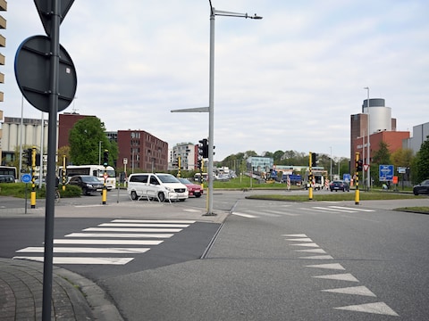 Het ongeval gebeurde op de Diestsevest ter hoogte van het Artoisplein.