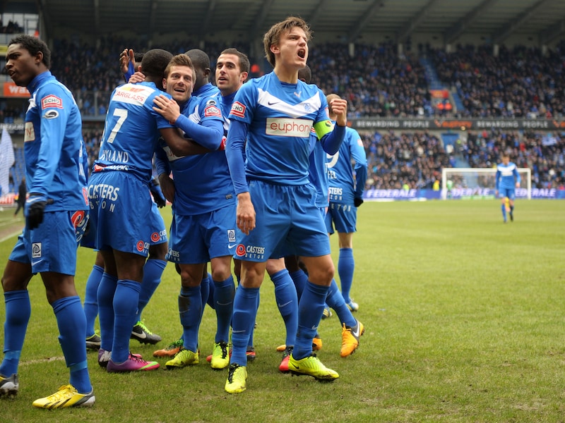 Euphony was jarenlang hoofdsponsor van voetbalclub Racing Genk, tot het halfweg vorig jaar moest toegeven dat het problemen had om het contract na te leven en de sponsoring werd opgezegd.