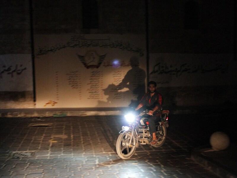 Een strijder van het Vrije Syrische Leger in Aleppo.