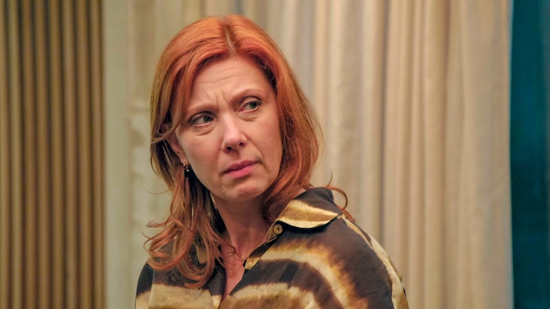 Deze week in 'Familie': Agressieve Koen doet Véronique een héél verrassend voorstel | TV | HLN.be