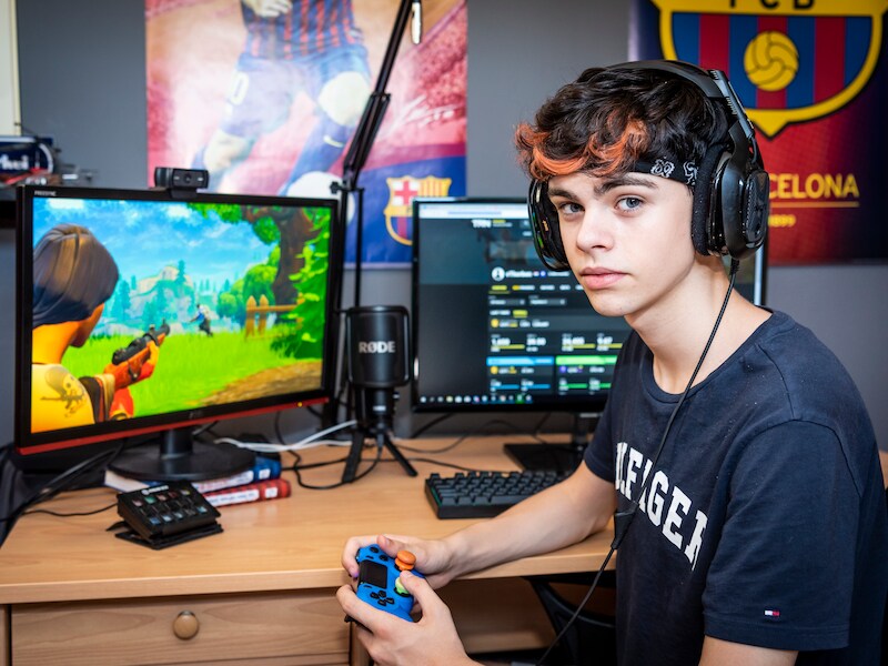 Thorben speelt het spel Fortnite.