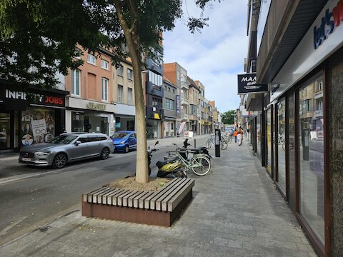 Archiefbeeld van de Marktstraat in Izegem.