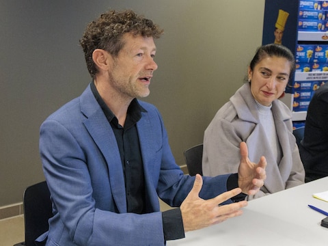 VDAB-topman Wim Adriaens, naast Zuhal Demir - in betere tijden