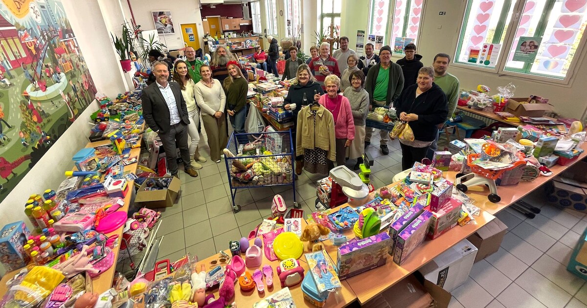 Joke geeft Sinterklaas een steuntje in de rug met duizenden stukken ...