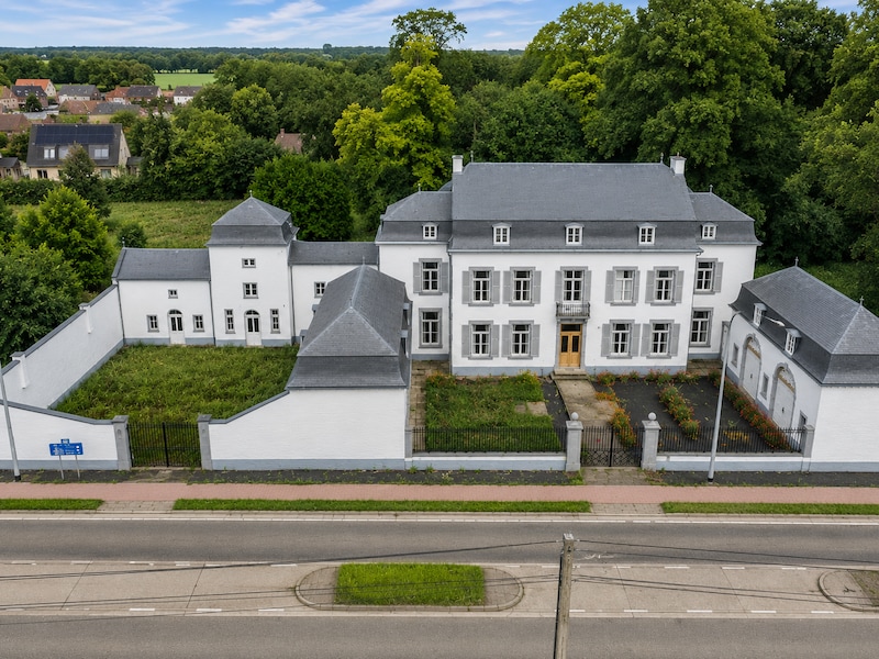 Het historische kasteel in de Tongersesteenweg in Guigoven onderging een fikse renovatie.