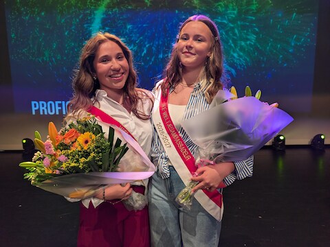 Elise Verlinde (links) is de nieuwe Wieltjesambassadrice, Lotte Lefebvre (rechts) wordt vice-ambassadrice