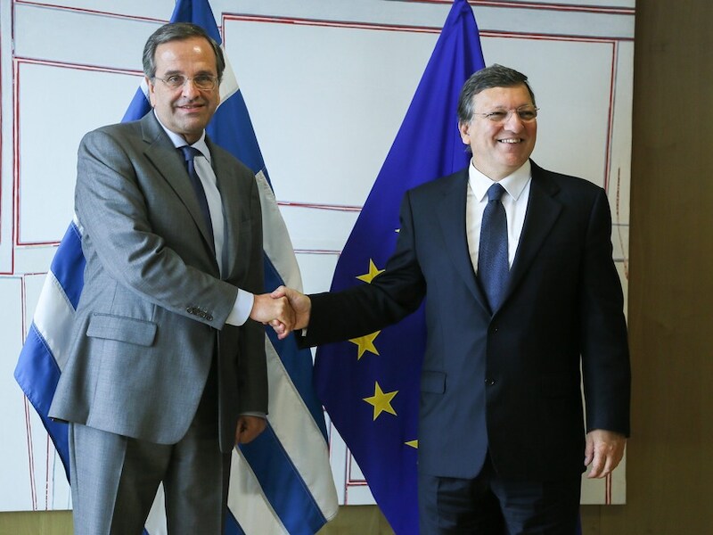 José Manuel Barroso (R) met Antonis Samaras, eerste minister van Griekenland.