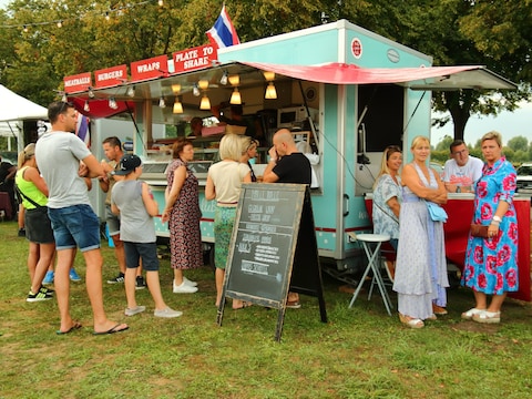 Een archiefbeeld van het Street foodtruckfestival in Borsbeek.