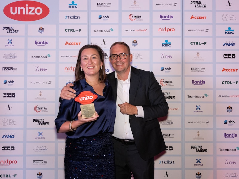 Frederik Smet en Kelly Van Landeghem van Tifre namen de award in ontvangst
