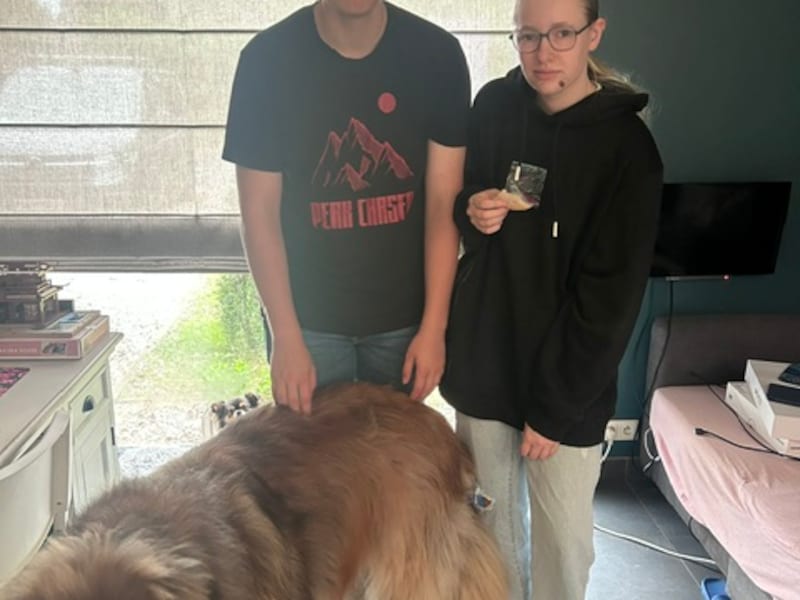 Eerste schooldag voor Emma en Thibo uit Genk