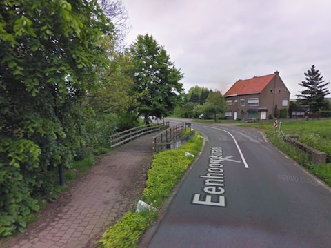 Illustratiebeeld - De fietsbrug over het Groot Schijn in de Eenhoornstraat wordt van 9 tot en met 23 september vervangen.