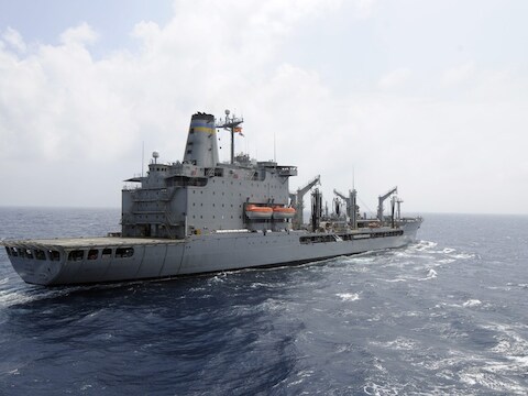 Het bevoorradingsschip USNS Rappahannock