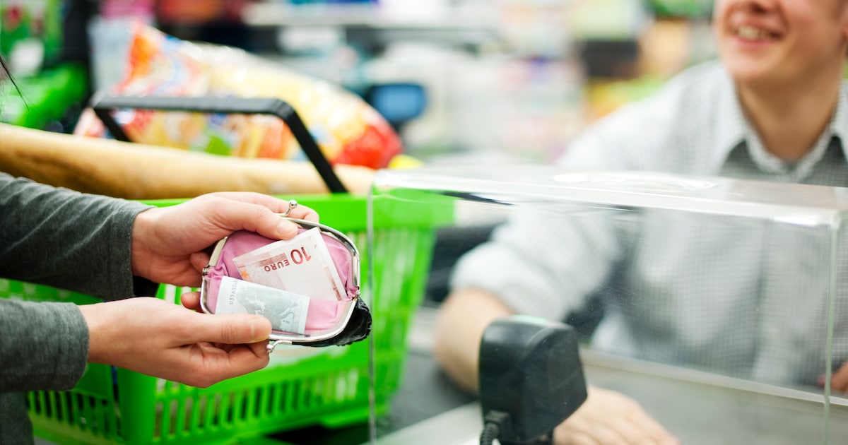 Supermarkten overwegen AI in te zetten om controle op minderjarigen die alcohol willen kopen te verb
