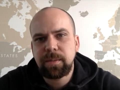 Igor Gubin tijdens het gesprek dat hij had met HLN LIVE.