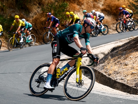 Kan Wout van Aert een tweede ritwinst boeken in de door hitte ingekorte etappe 15?