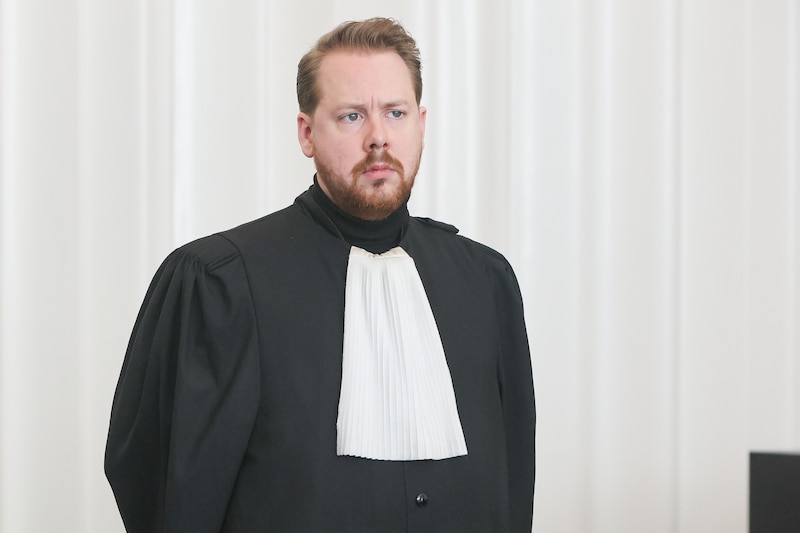 Meester Nicolas Peeters, een van de advocaten van de stiefvader van Raul