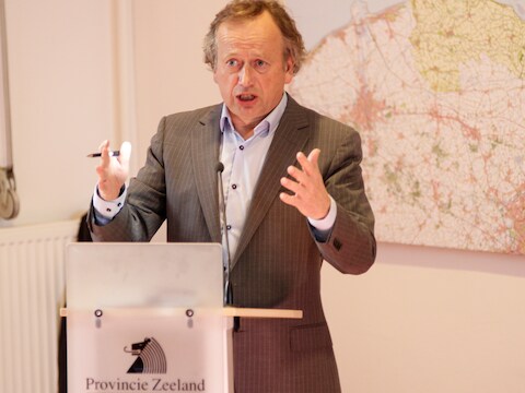 Nederlands staatssecretaris voor Landbouw Henk Bleker.