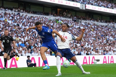 Tottenham virtueel gered, Jesus vergeet kampioen Arsenal op voorsprong te trappen