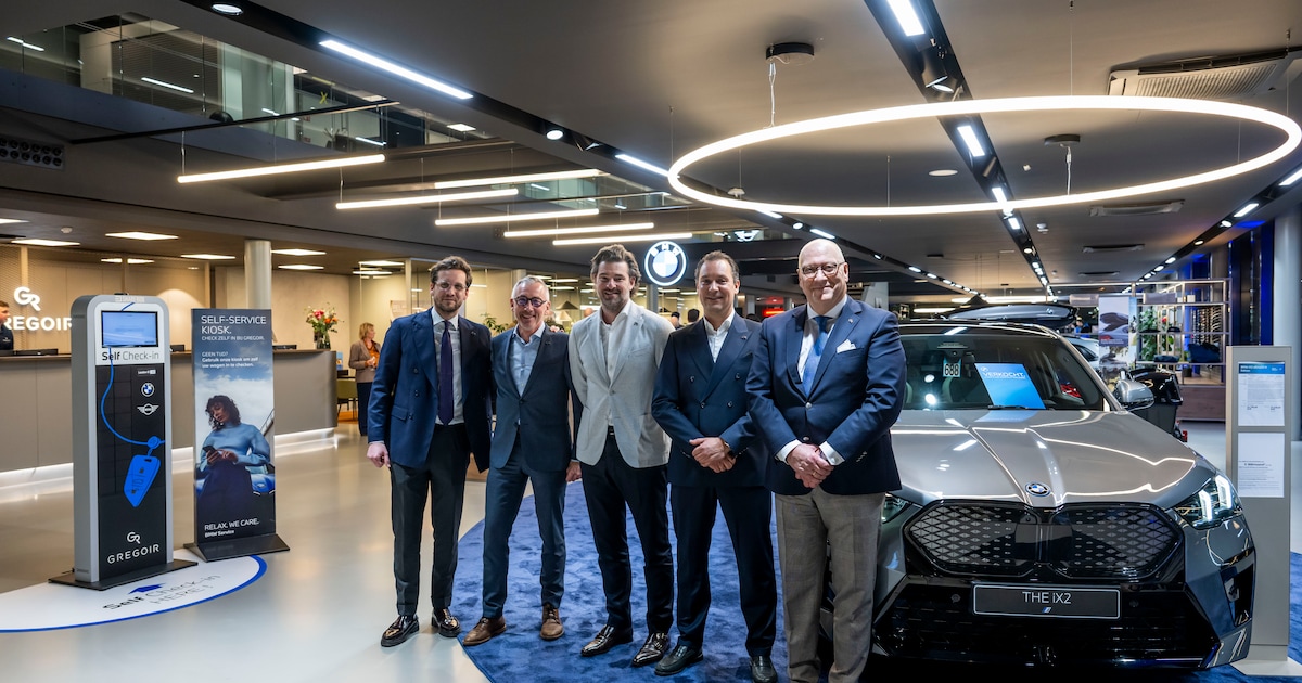 nagelnieuwe-showroom-voor-garage-gregoir-beleving-technologie-en
