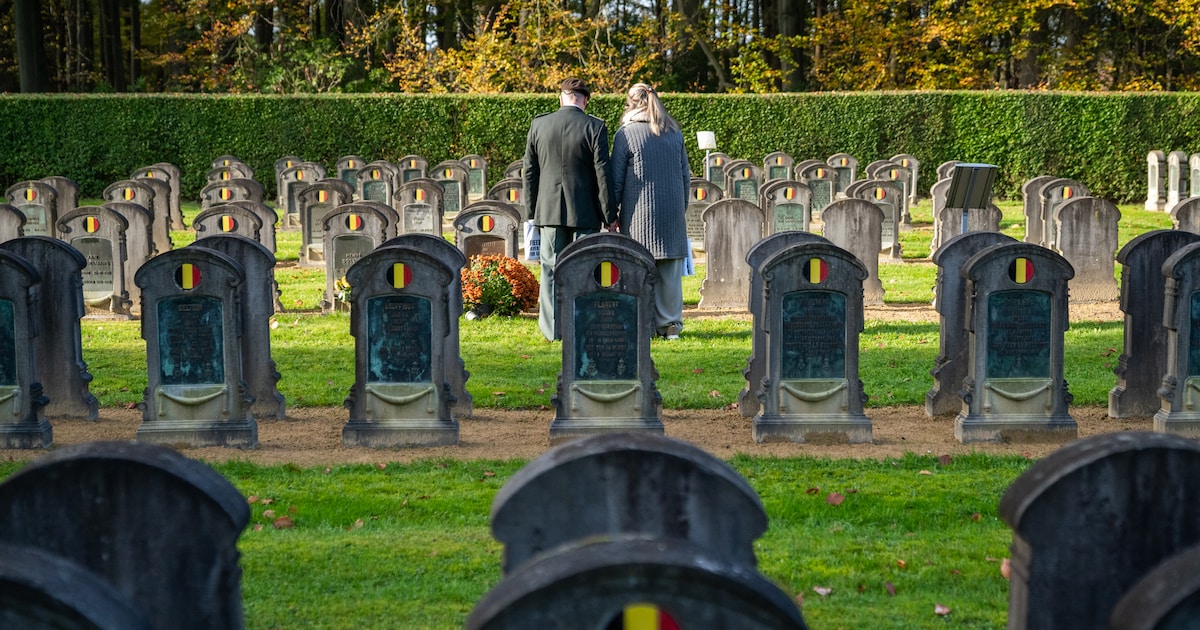 Wilrijk herdenkt Wapenstilstand met bloemenhuldes en lezing van journaliste Evelien Rutten