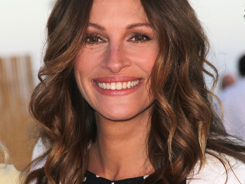De perfecte tanden van Julia Roberts waar menige vrouwen jaloers op zijn.