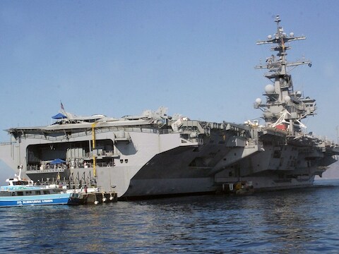 China overweegt tot 2030 in totaal zes of zeven extra vliegdekschepen te laten bouwen (archiefbeeld van de USS George W. Bush).