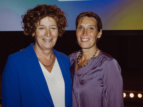 Petra De Sutter en Claire Vanhoutte (archiefbeeld)
