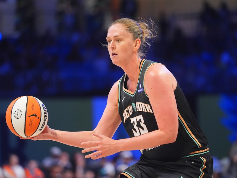 “Ze is een van de beste speelsters ter wereld”: Emma Meesseman opnieuw uitblinkster bij New York Liberty, dat derde zege op rij pakt