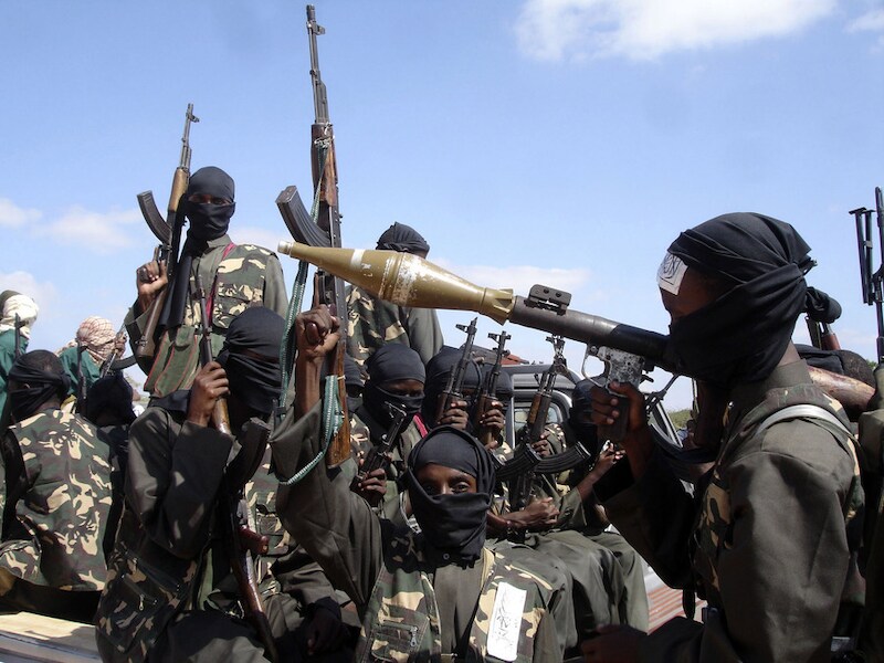 Een archieffoto uit 2008 van al-Shabaabstrijders ten zuiden van Mogadishu.
