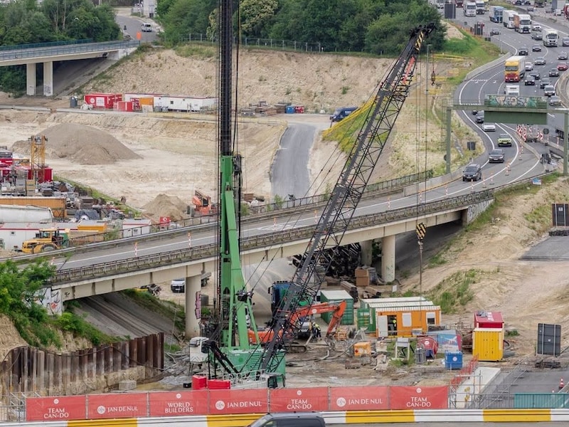De Werkvennootschap hergebruikt puin met een gewicht van 820 blauwe vinvissen op werf aan de A201