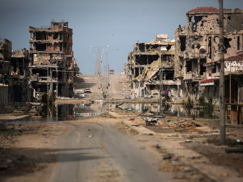 De kapotgeschoten stad Sirte.