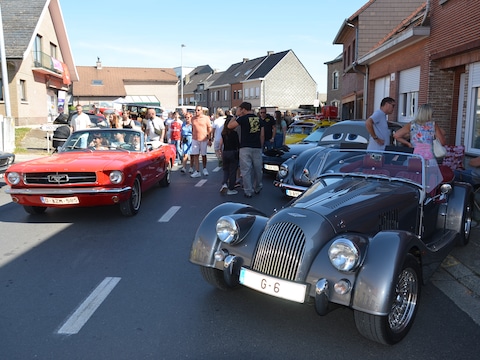 Cars ‘n Coffee vorig jaar in Denderhoutem.