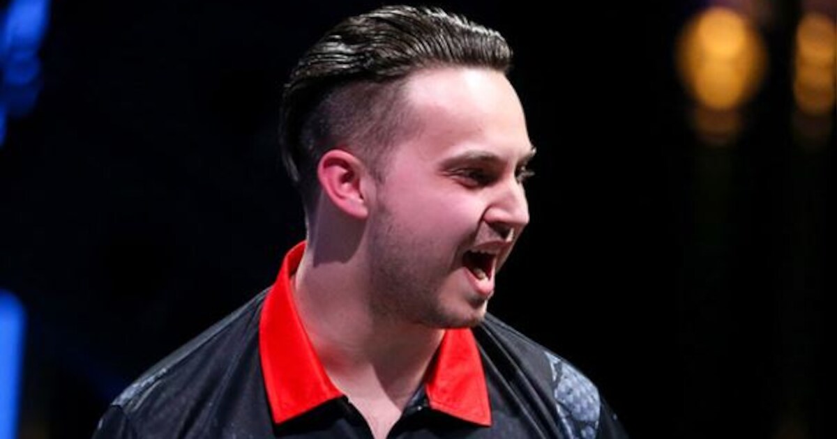 Brian Raman deelt zijn geheimen op Darts Company | Regio | HLN.be