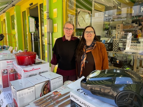 Braderie lokt veel volk naar Belle Epoquewijk: “Mooie kans om ons assortiment te tonen”