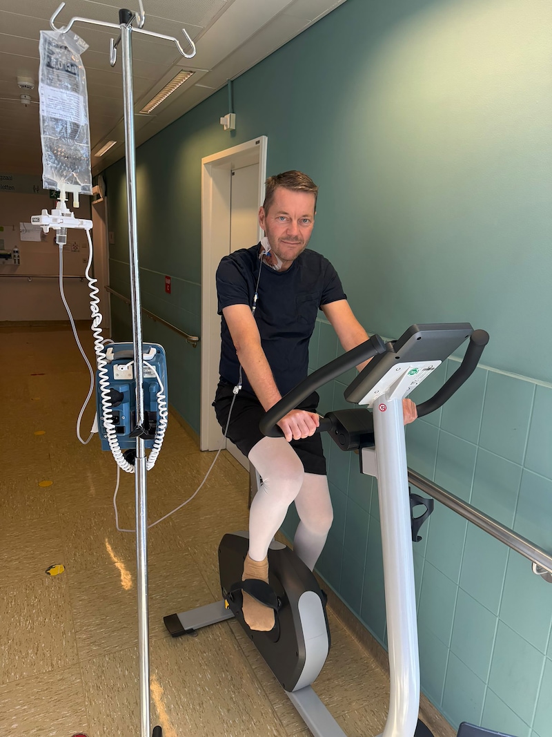 Voorlopig beperkt Steven zich tot wat losrijden op de hometrainer, in september wil hij de Mont Ventoux trotseren.