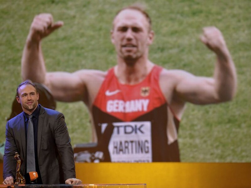 Discuswerper Robert Harting haalde meer punten dan F1-vedette Vettel.