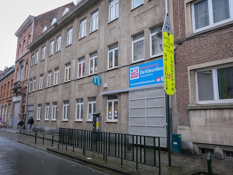 Nieuwe gids bundelt alle Nederlandstalige scholen in Brussel.